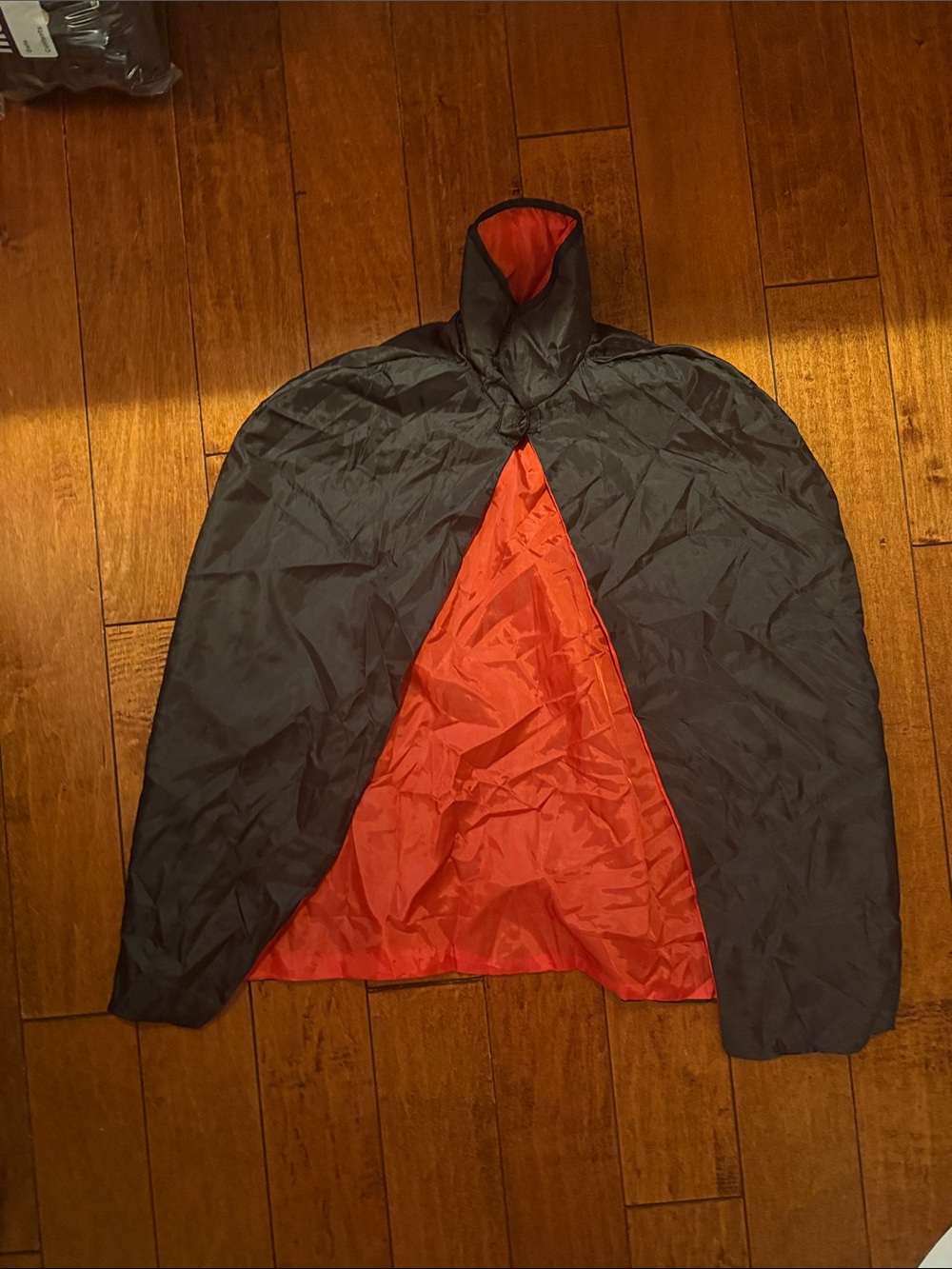 36โ Black/Red Tafetta Cape for Halloween